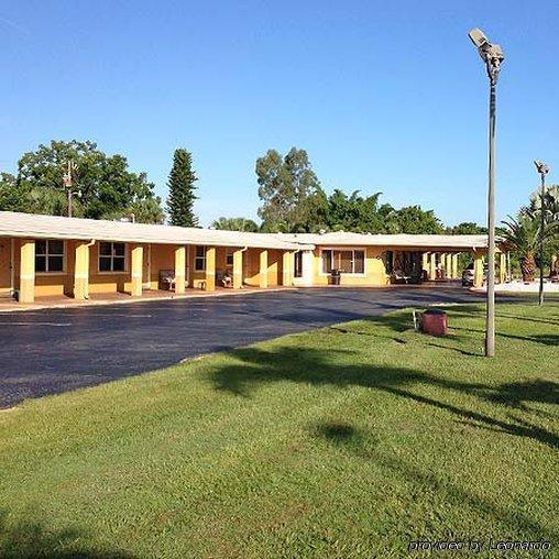 American Inn Пунта-Горда Екстер'єр фото